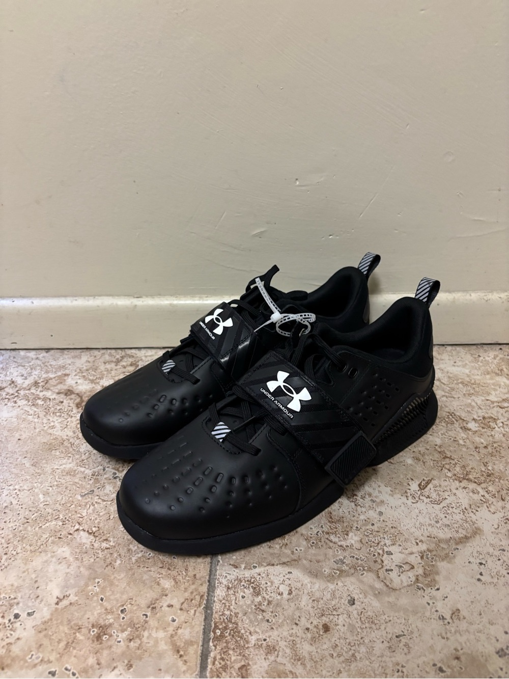 Under Armour Reign Lifter Weightlifting Gym Shoes Black 3028028-001 Men’s 11-13